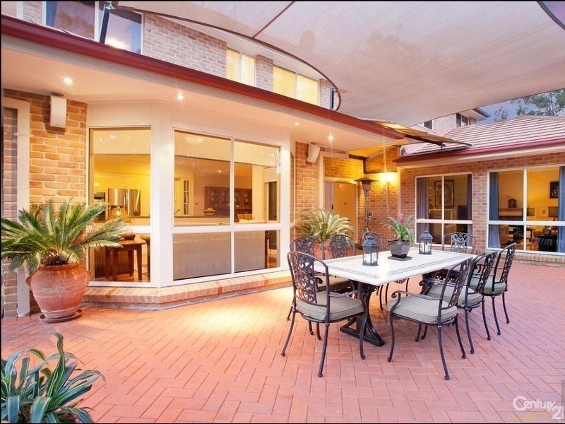 8 Neville Court, Castle Hill NSW 2154