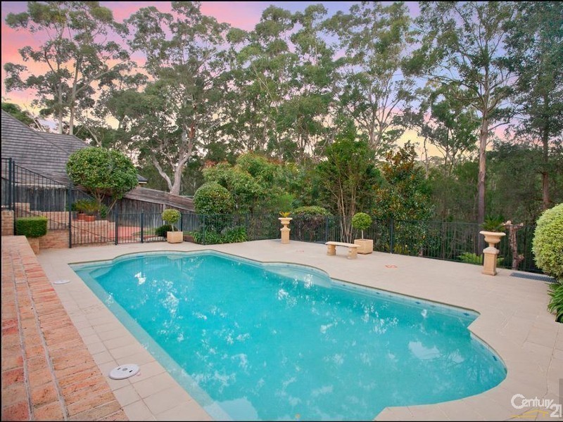 8 Neville Court, Castle Hill NSW 2154