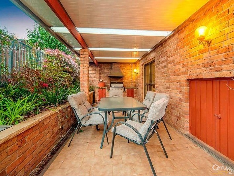 4 Kay Close, Cherrybrook NSW 2126
