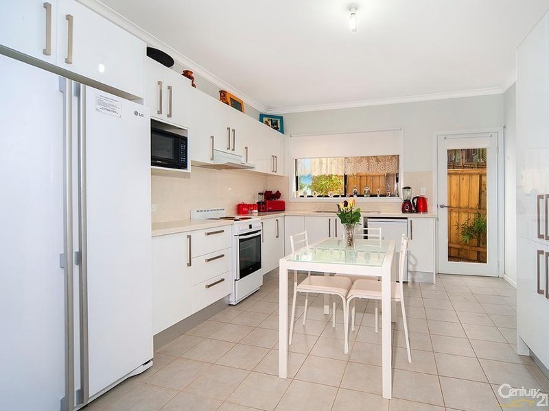 8 New Line Road, West Pennant Hills NSW 2125