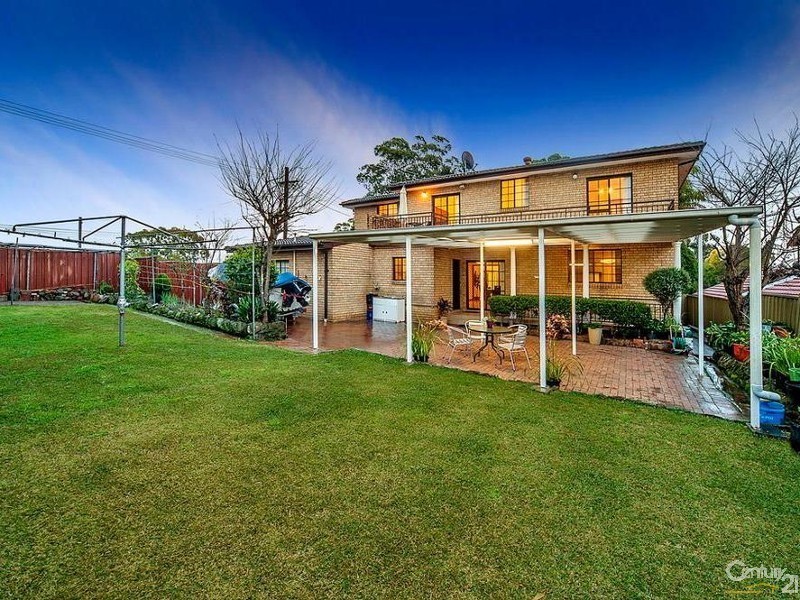 2 Benedictine Place, Cherrybrook NSW 2126