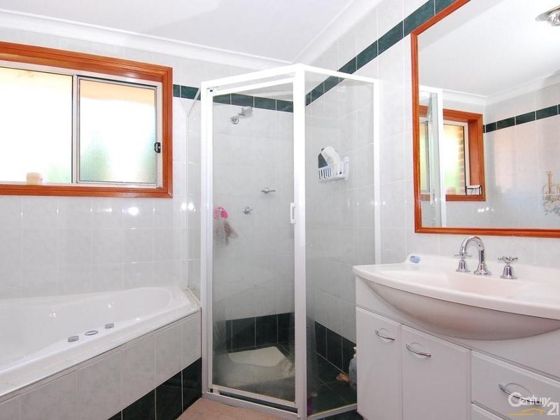 4B Matthew Way, West Pennant Hills NSW 2125