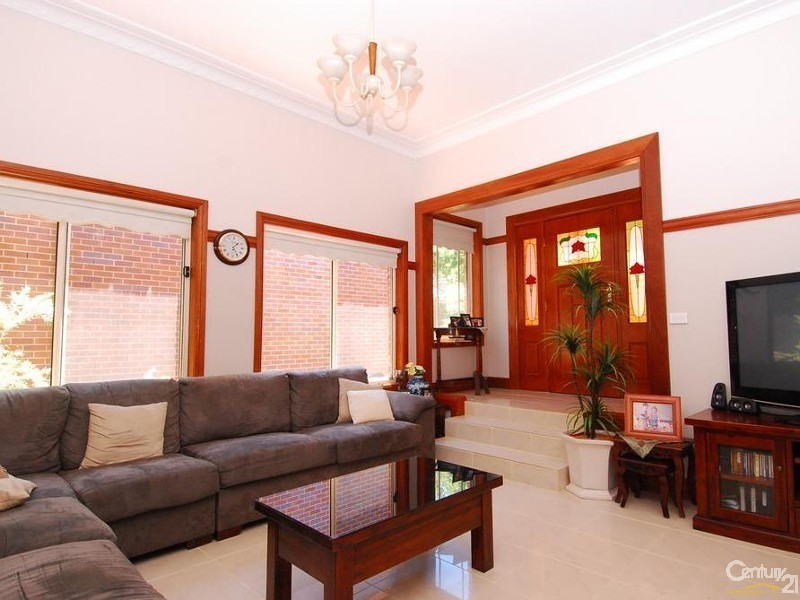 4B Matthew Way, West Pennant Hills NSW 2125