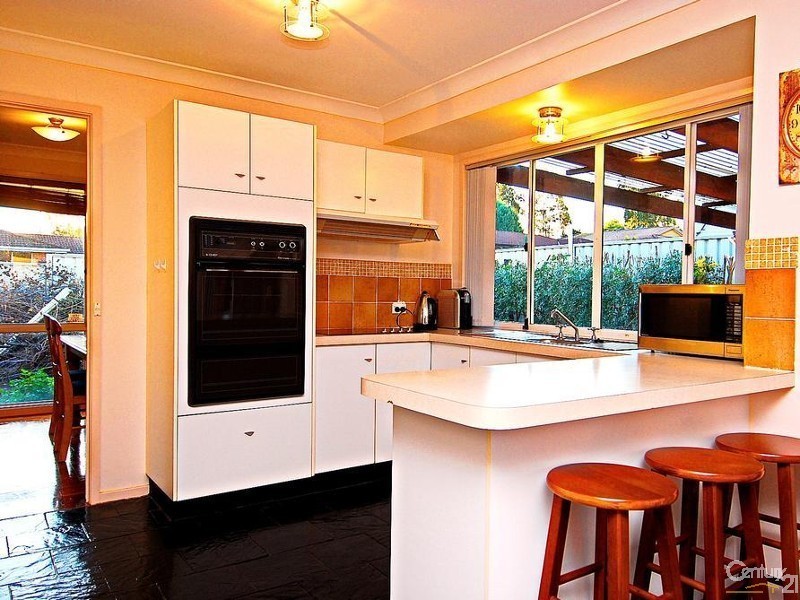 6 Calandra Avenue, Quakers Hill NSW 2763