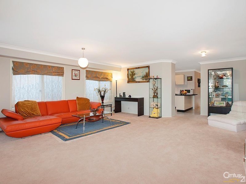 1/6 Whitbar Way, Cherrybrook NSW 2126