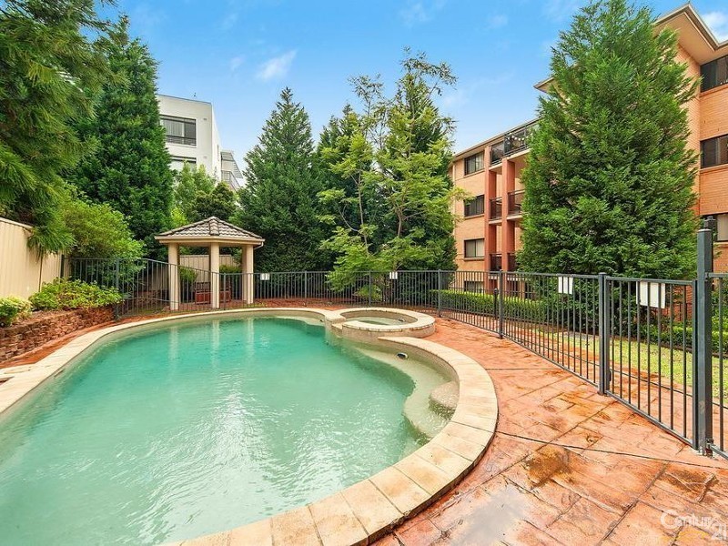 10/15-19 Hume Avenue, Castle Hill NSW 2154