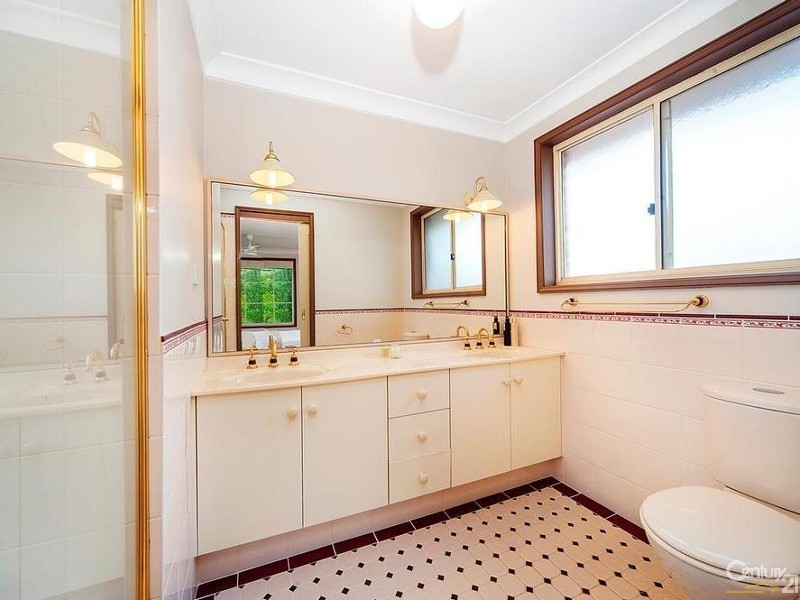 8 Barcote Place, Castle Hill NSW 2154