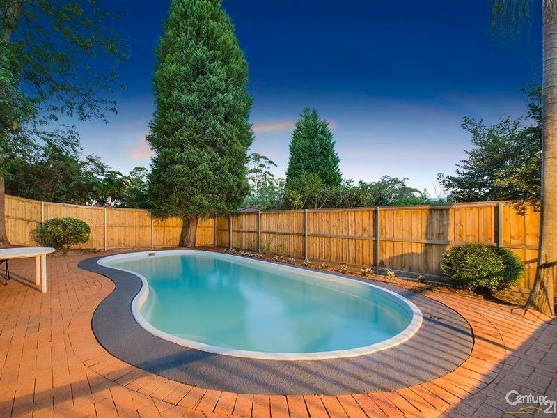 8 Barcote Place, Castle Hill NSW 2154