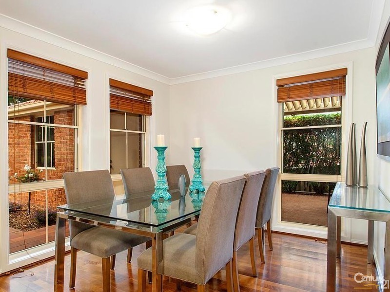 66 Oakhill Drive, Castle Hill NSW 2154