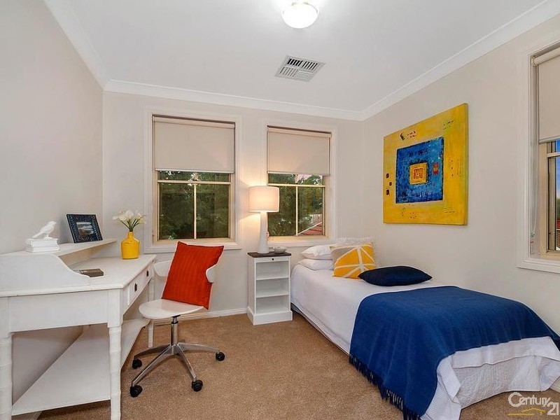 66 Oakhill Drive, Castle Hill NSW 2154