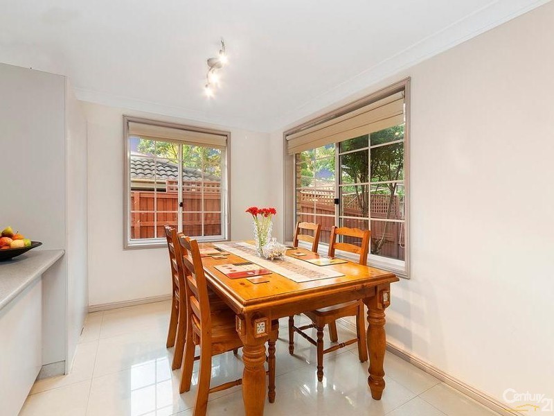 6 Lyndhurst Way, Cherrybrook NSW 2126