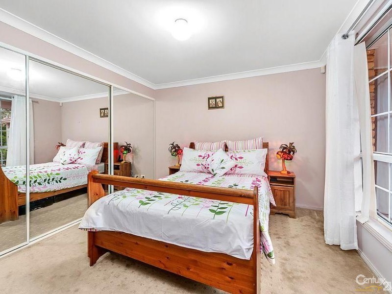 6 Lyndhurst Way, Cherrybrook NSW 2126
