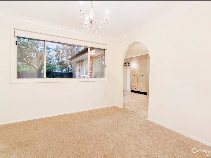 10 Paxton Crescent, Cherrybrook NSW 2126