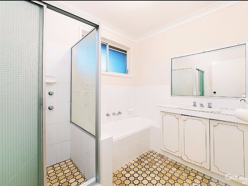 10 Paxton Crescent, Cherrybrook NSW 2126