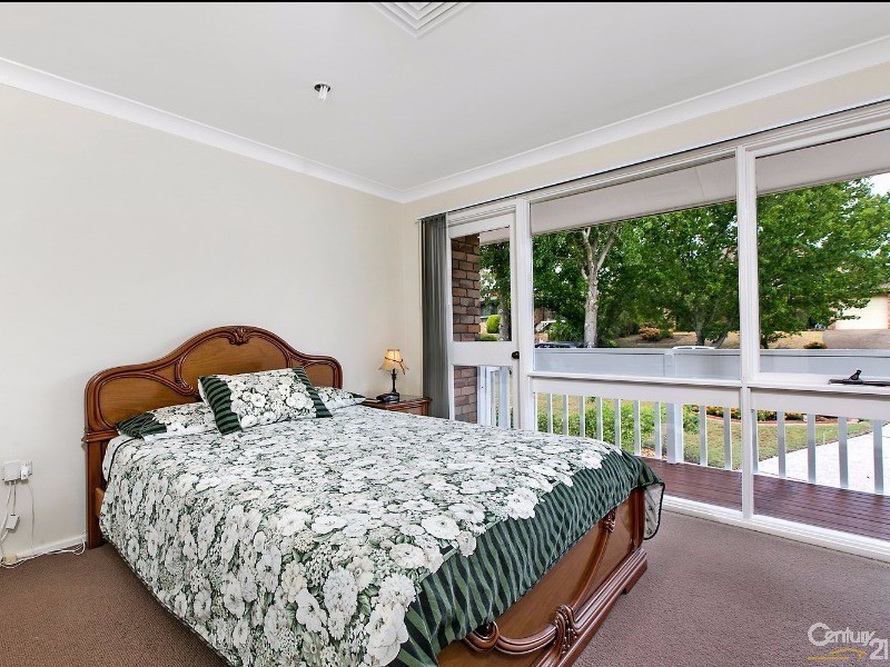 16 Leigh Place, West Pennant Hills NSW 2125