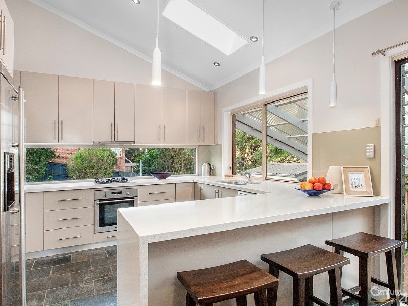 10 Barcote Place, Castle Hill NSW 2154