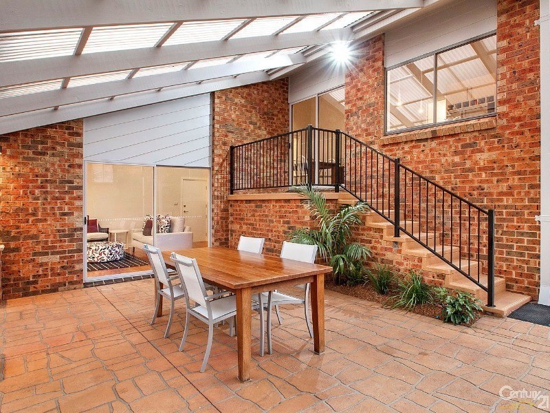 10 Barcote Place, Castle Hill NSW 2154