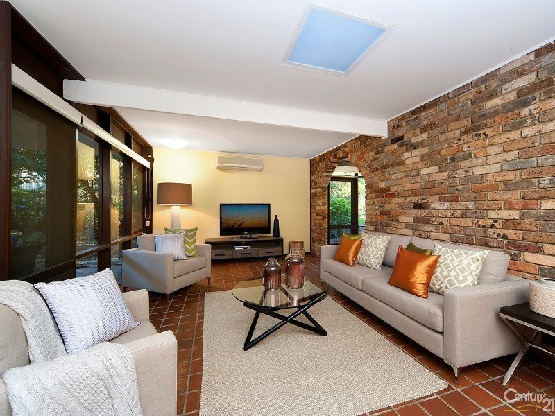 21 Marguerite Crescent, West Pennant Hills NSW 2125