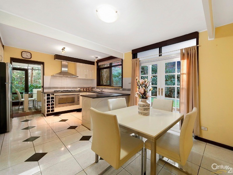 21 Marguerite Crescent, West Pennant Hills NSW 2125