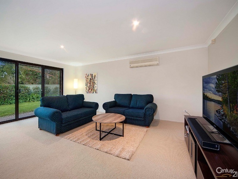 18 Gray Spence Crescent, West Pennant Hills NSW 2125