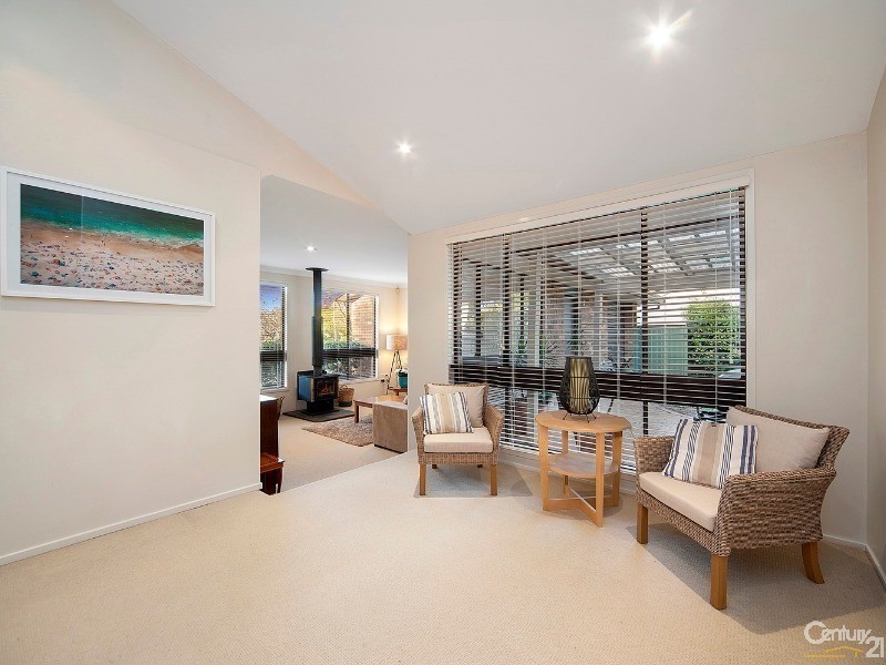 18 Gray Spence Crescent, West Pennant Hills NSW 2125