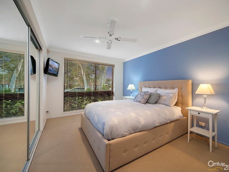 18 Gray Spence Crescent, West Pennant Hills NSW 2125