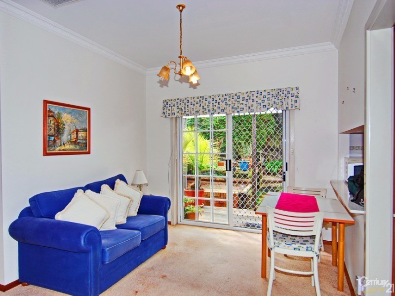 Flat 18 Trinity Place, Cherrybrook NSW 2126