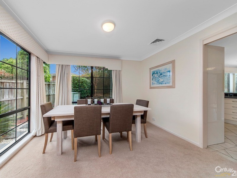 38 Ravensbourne Circuit, Dural NSW 2158