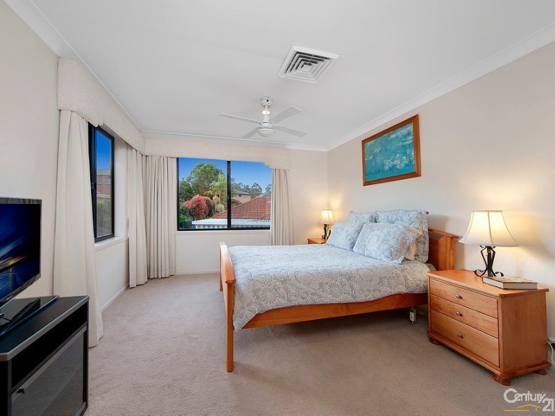 38 Ravensbourne Circuit, Dural NSW 2158