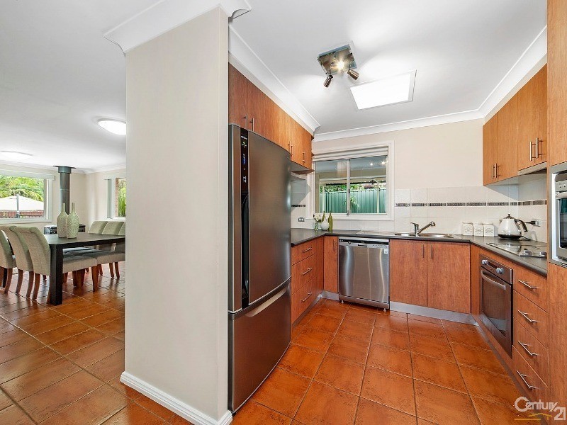 18 Ellis Place, Kings Langley NSW 2147