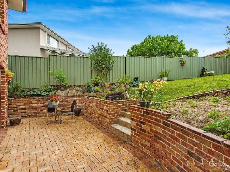 11 Caber Close, Dural NSW 2158