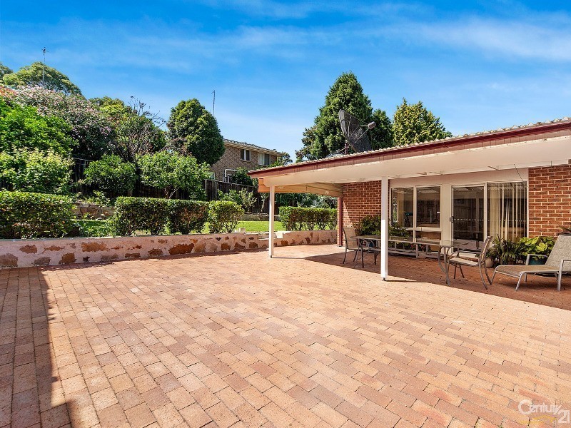18 Doulton Drive, Cherrybrook NSW 2126