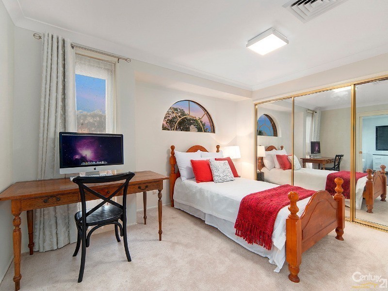 14 Kanangra Crescent, Cherrybrook NSW 2126