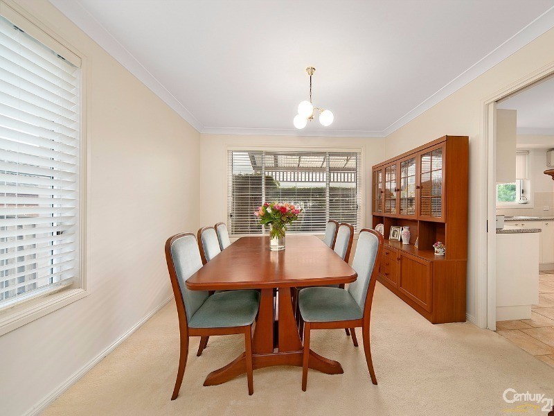 14 Glen Helen Grove, Dural NSW 2158