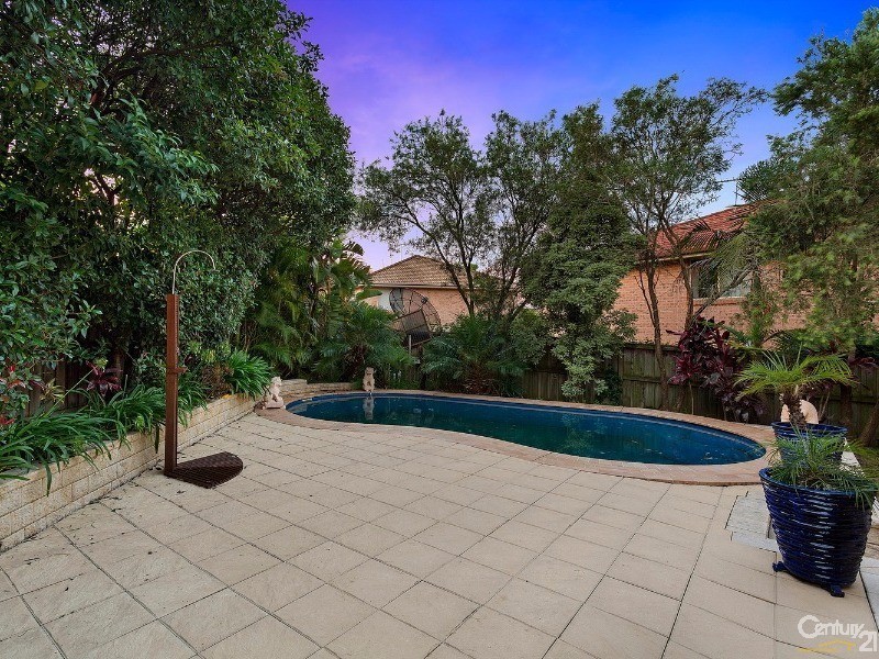 10 Zulfi Close, Cherrybrook NSW 2126