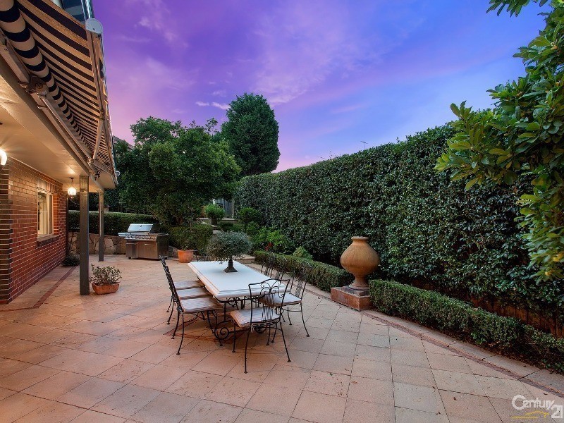 12 Rothbury Place, Cherrybrook NSW 2126