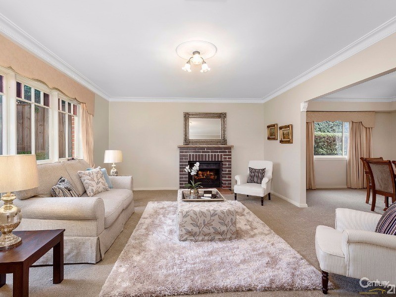 12 Rothbury Place, Cherrybrook NSW 2126