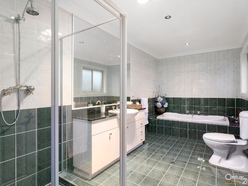 12 Rothbury Place, Cherrybrook NSW 2126