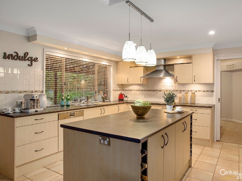 11 Fallon Drive, Dural NSW 2158