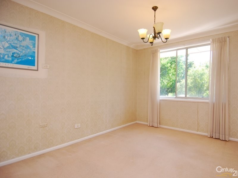 35 Karloon Rd, West Pennant Hills NSW 2125