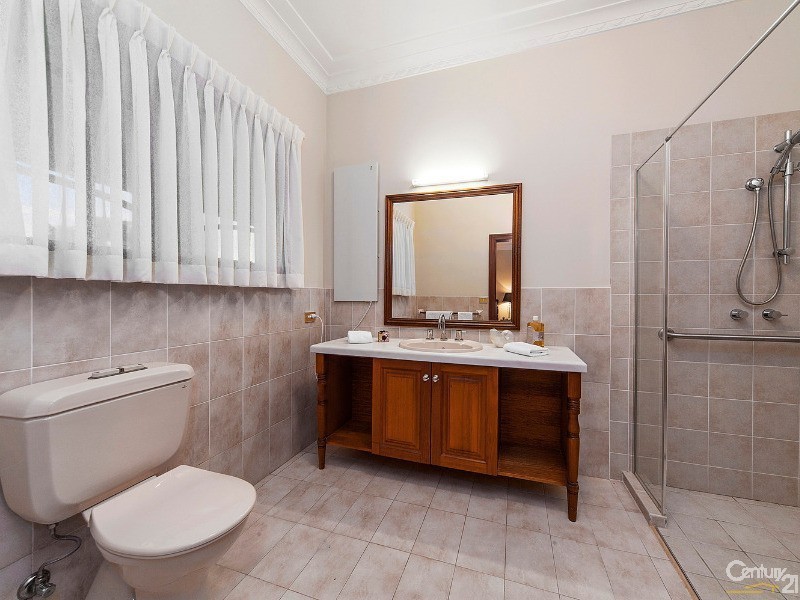 9 Governor Phillip Place, West Pennant Hills NSW 2125