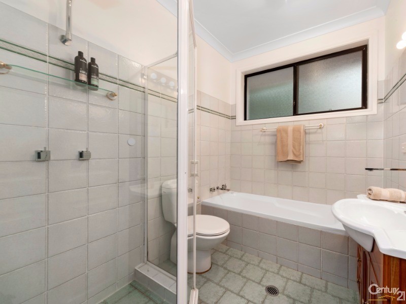 11 Victoria Rd, Pennant Hills NSW 2120