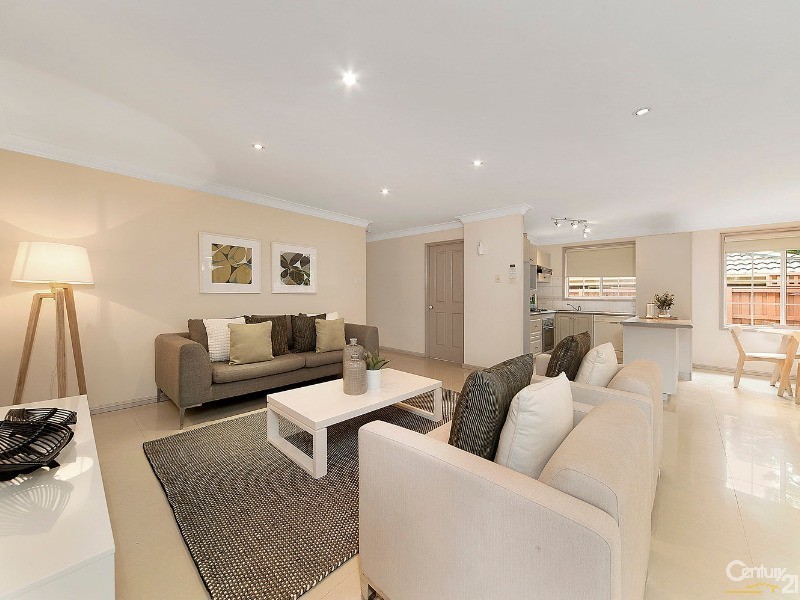 6 Lyndhurst Way, Cherrybrook NSW 2126