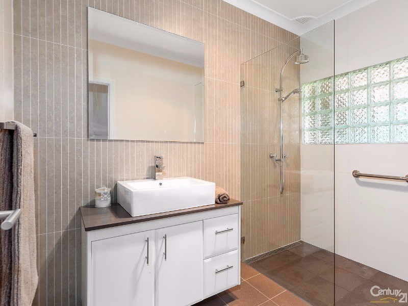 8 Thornbill Way, West Pennant Hills NSW 2125