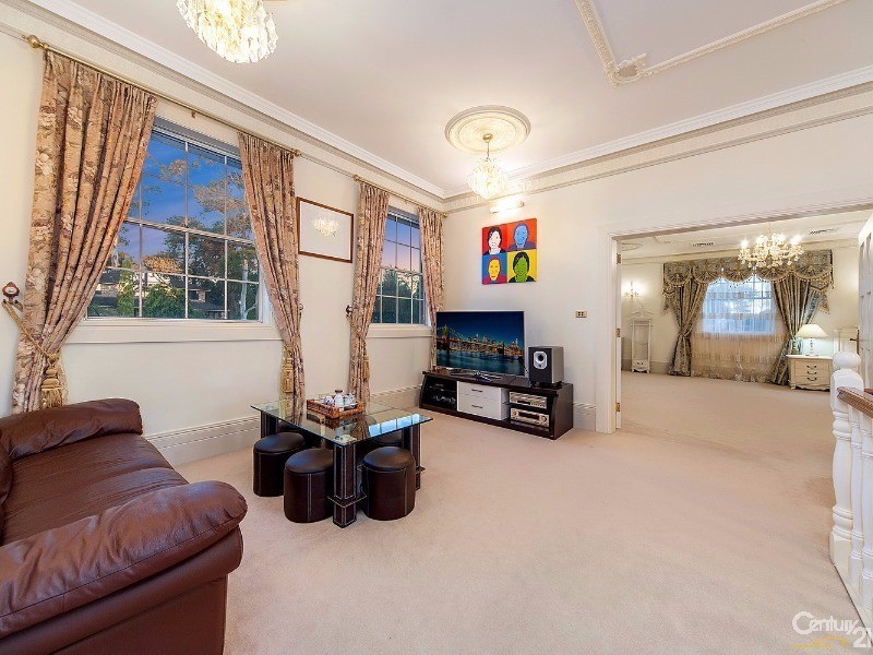 8 Mirambena Close, Cherrybrook NSW 2126