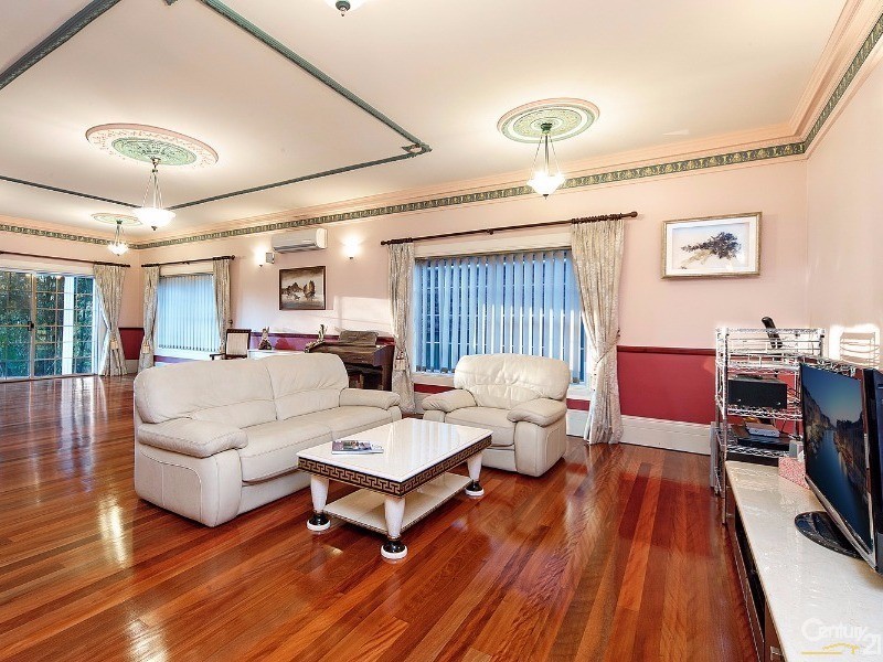 8 Mirambena Close, Cherrybrook NSW 2126