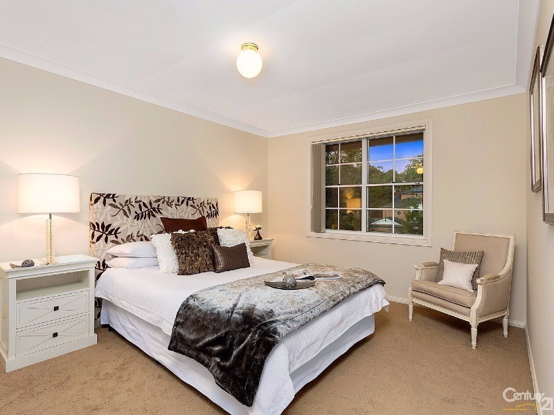 47 Oakhill Drive, Castle Hill NSW 2154