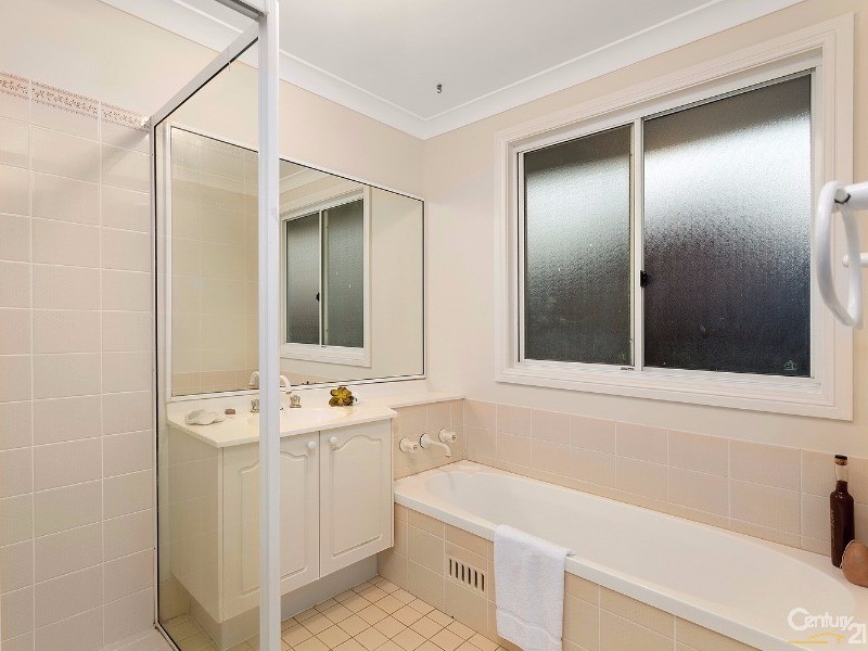 47 Oakhill Drive, Castle Hill NSW 2154