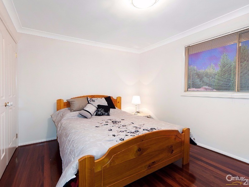 4 Lodgeworth Place, Castle Hill NSW 2154