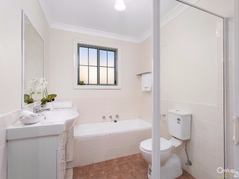 4/33 Coonara Avenue, West Pennant Hills NSW 2125